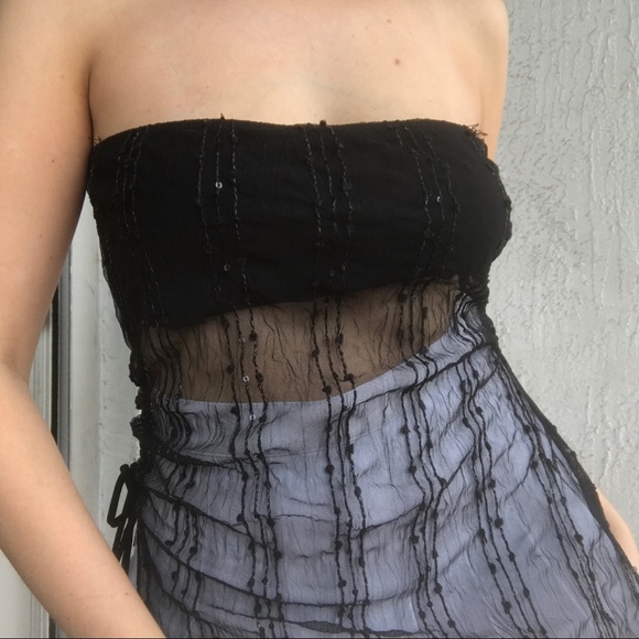 SOLD- Sexi lil 90s black tube top💣 - Picture 4 of 4